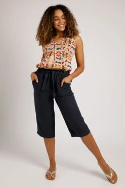 Hayling Linen Tie Waist Cropped Trousers Navy