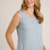 Calle Outfitter Vest Powder Blue