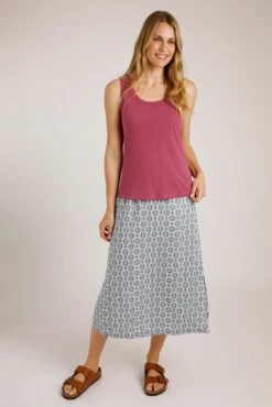 Terri Linen Blend Vest Crushed Berry -Simple Closet Shop 96740