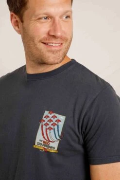 Red Sparrows Heritage Artist T-Shirt Navy -Simple Closet Shop 98982